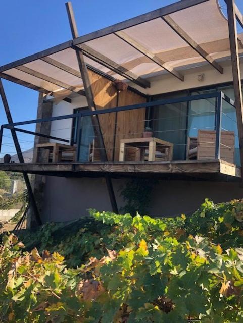Suites Nativo - Beautiful Vineyard & Valley View บาเย เด กัวลาลูเป ภายนอก รูปภาพ